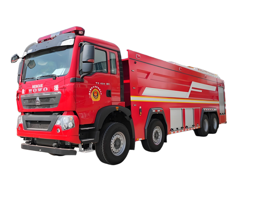 重汽豪沃24噸水罐消防車